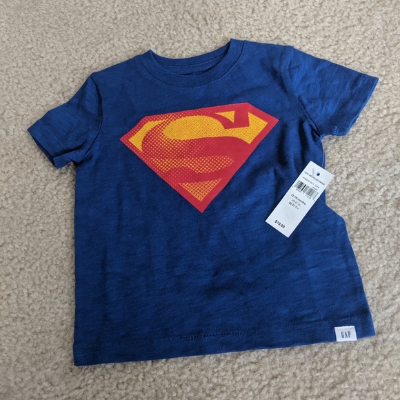 gap superman t shirt